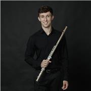 Profesor de flauta travesera con amplia experiencia profesional imparte clases particulares de todos los niveles